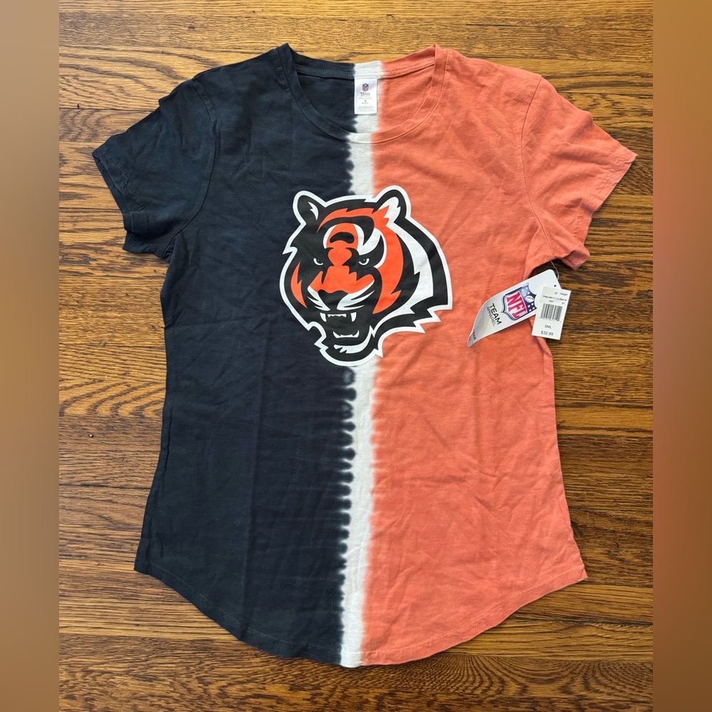CINCINNATI BENGALS OFFICIAL (TEAM APPAREL) SHOP Women’s FAN short sleeve T-SHIRT